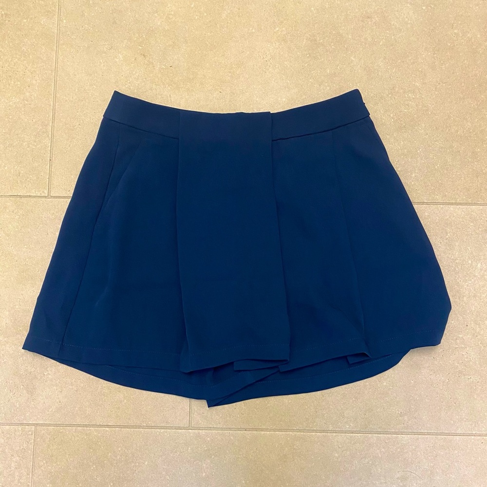 Banana Republic blue skort